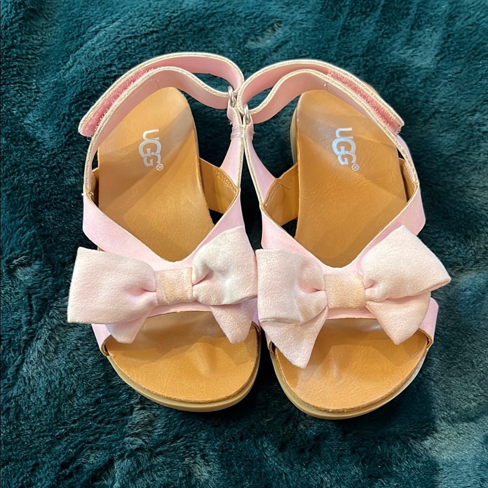 UGG Kids Pink Sandals with Bow